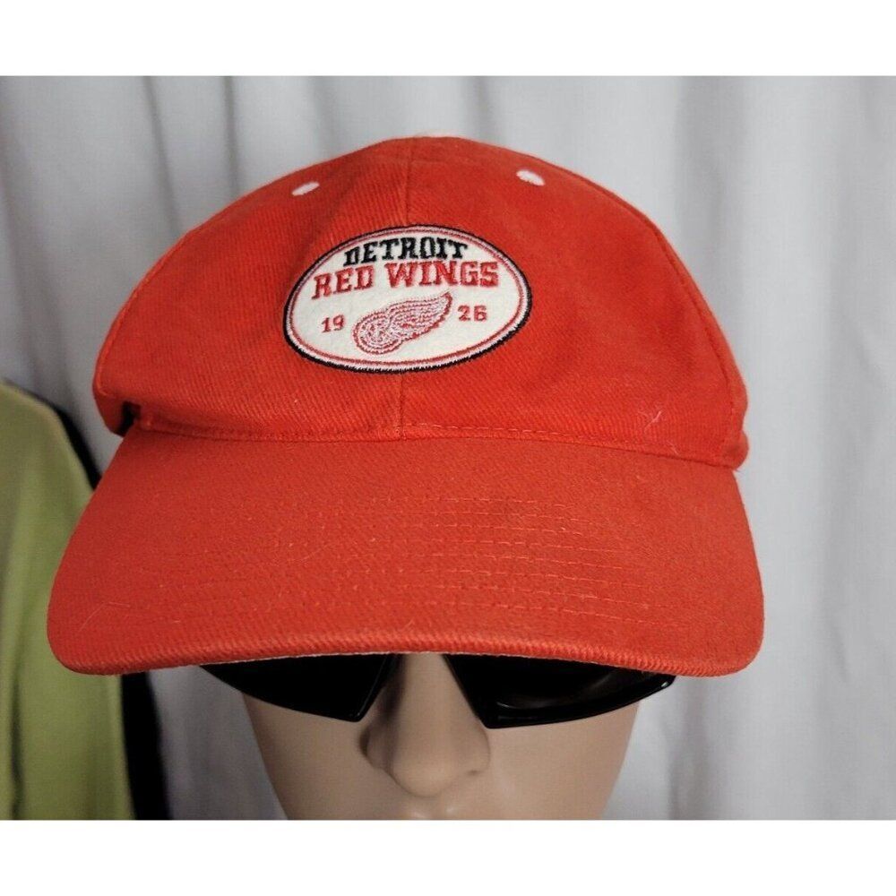Vintage RARE Detroit Red Wings Hockey Hat Cap Patch Twins Ent. Official 1926 NHL